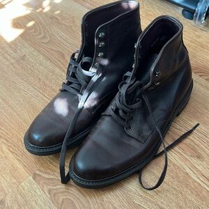 Allen Edmonds Higgins Mill Weatherproof Boot - Size 9D